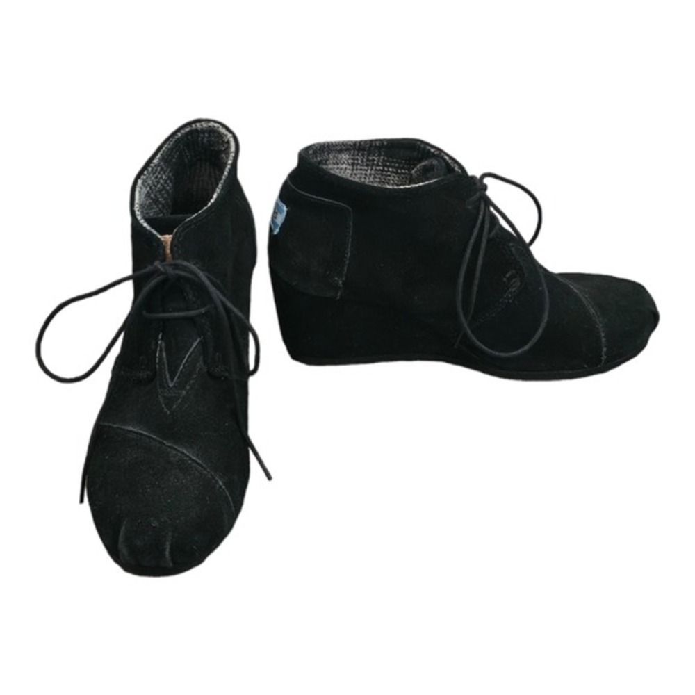 Toms Lace Up Black Suede Wedge Booties Boots Women's Size 6.5